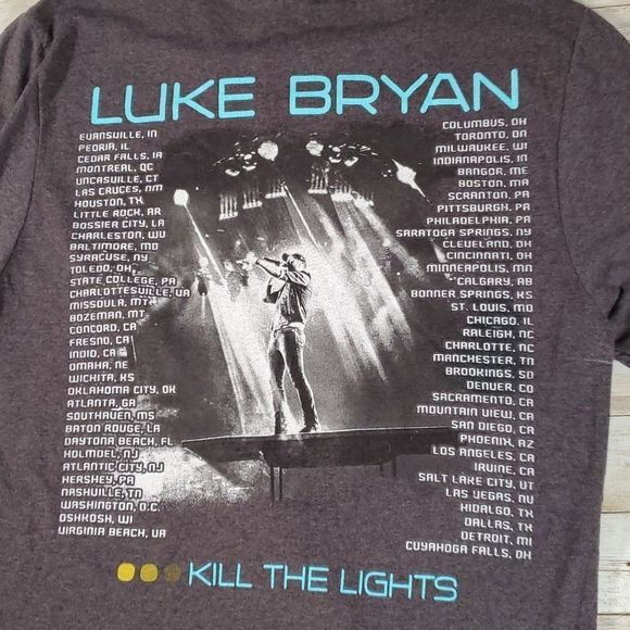 Luke Bryan “Kill The Lights” Graphic 2016 Concert Tour Tee‎ T-Shirt Band Country - Picture 5 of 5